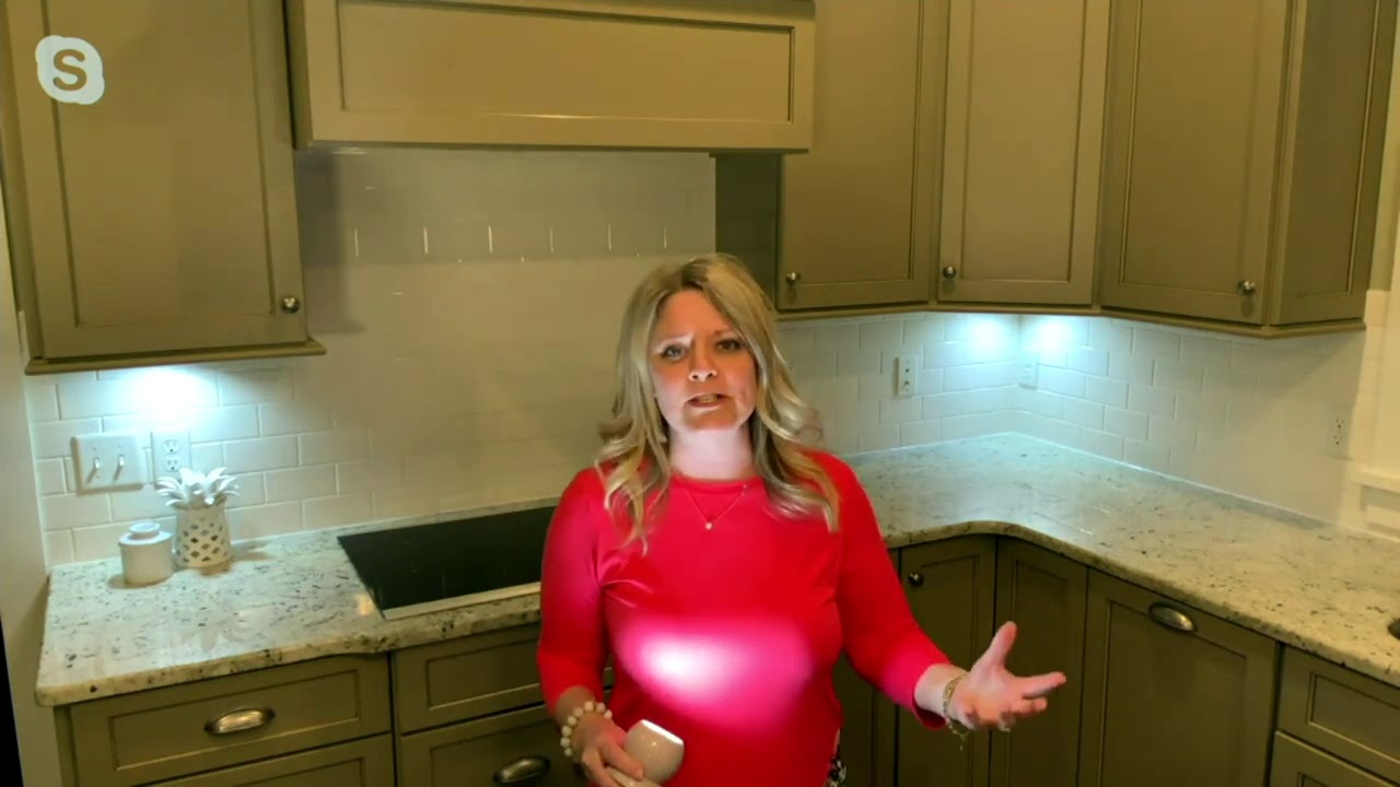 SECUREBRITE Set of (4) 360 Motion Removable Indoor Lights on QVC