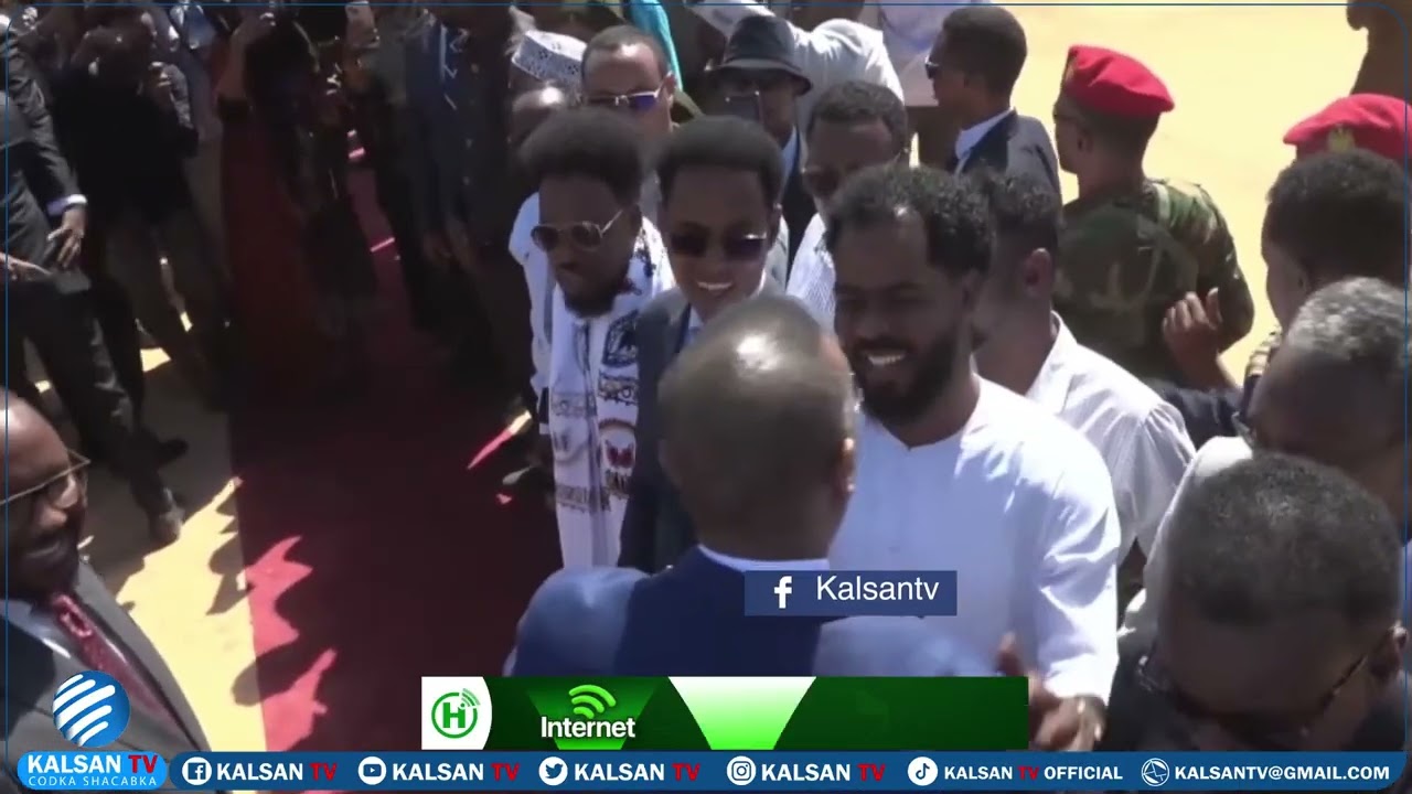 RW Xamse iyo xubno ka mid ah Wasiirada XFS oo lagu Soo Dhaweeyay Laasacaanood.