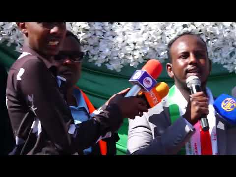 Bulshada Burco oo isugu soo baxay banaan bax lagu muujinayo madax banaanida Somaliland