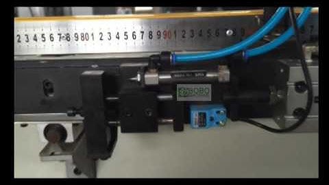 Automatic control cable outer casing cutting machine