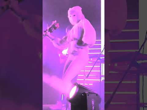 Excerpt from Jonathan Bree Live In Mexico City - 'Valentine'