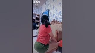 Tiktok Terbaru❗Goyang jongkok bikin ngiler..