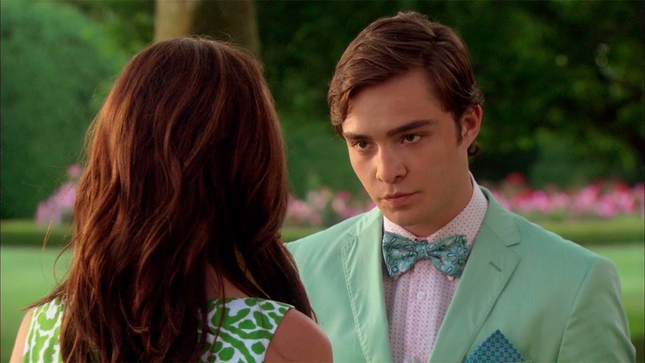 who plays chuck bass