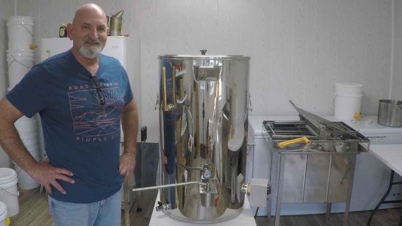 Honey Jars - Assembling Hillco Bottling Tank - Remembering Things About Dad