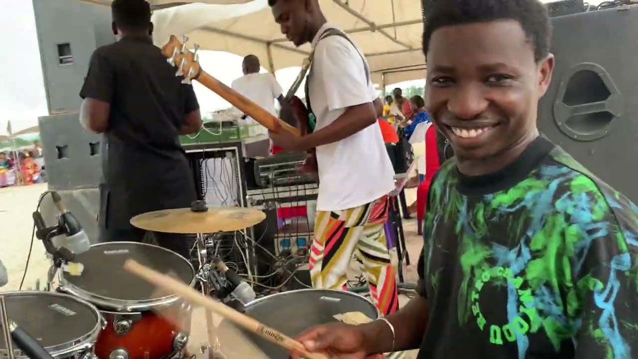 Lovely expression and Discipline in highlife music. don't miss out, a must watch😊