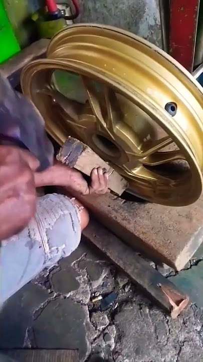 cara memperbaiki velg recing yang penyok dengan cara manual.