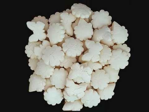Kueh Bangkit (Coconut Cookies) - YouTube