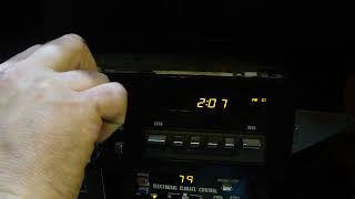 DELCO AM FM STEREO RADIO TESTED GM CHEVY CADILLAC BUICK OLDS PONTIAC 16058026