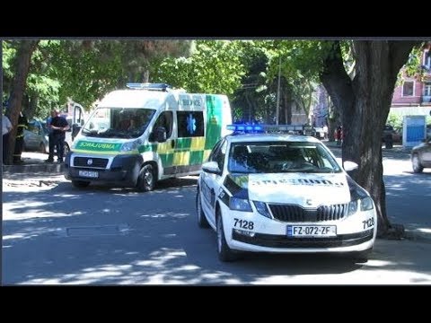 პროკურატურასთან ადვოკატმა თავის დაწვა სცადა