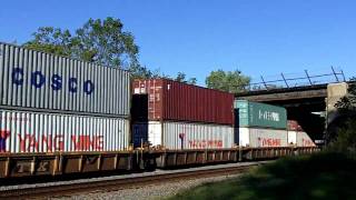 BNSF 7357 Stack And NS 7636 GALCWY