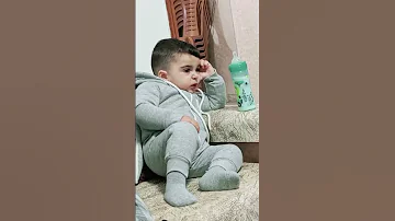 شاهد قبل الحذف طفل يسب ابوه 