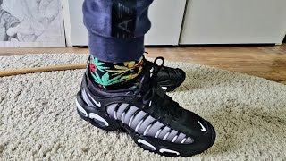 air max tailwind black white