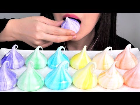 ASMR Meringue Cookies 소프트머랭쿠키 먹방 咀嚼音メレンゲクッキーを食べる 머랭키스 EATING SOUNDS NO TALKING KOREAN MUKBANG