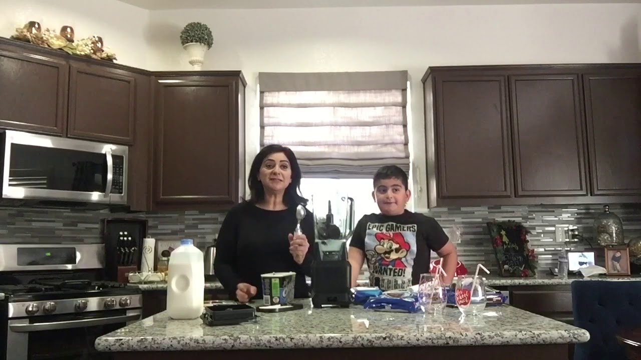 Oreo smoothie challenge