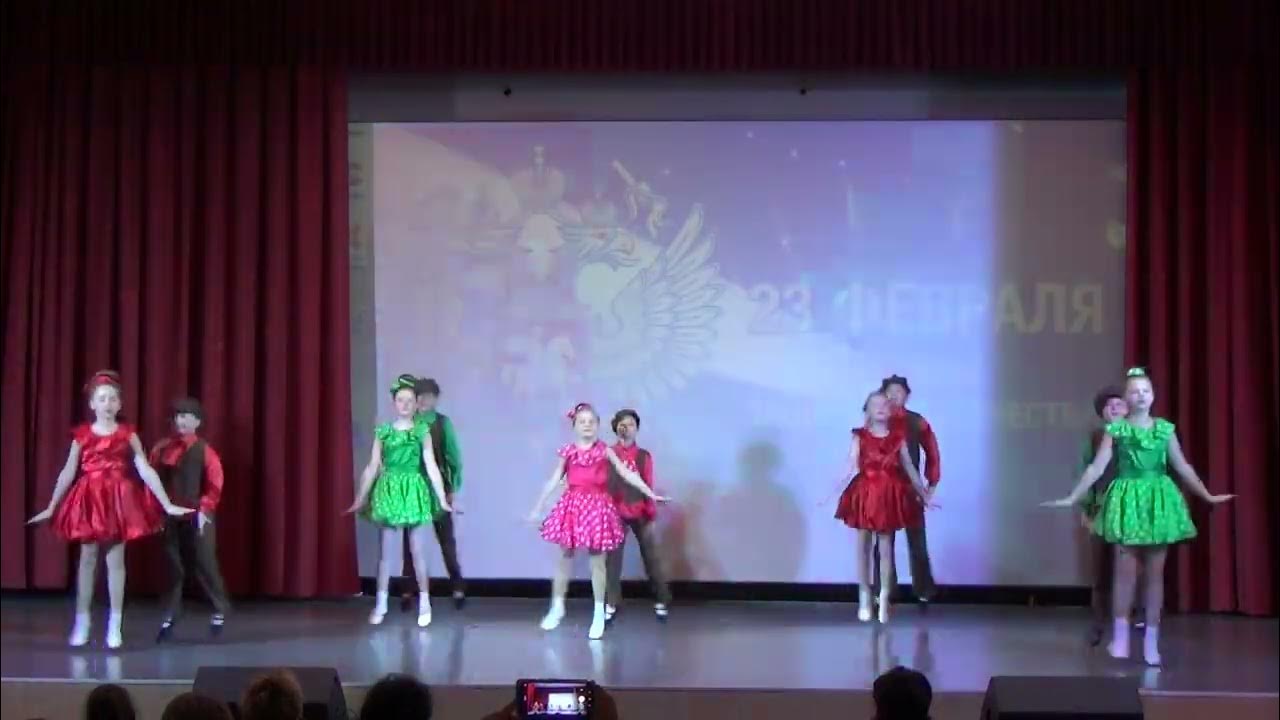фольклорный конкурс. танцы русские народные конкурс в школе. детский театр моды барышни и гусары. танец барышня видео. гусары и барышни танец в детском саду.