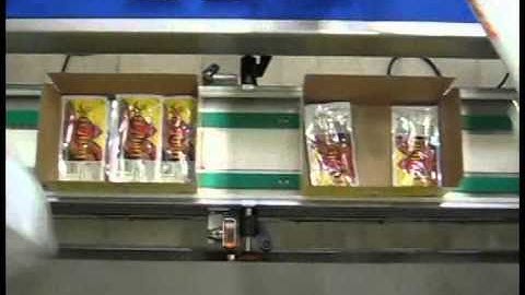 Robertpack caseloaden van satéverpakkingen