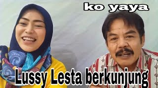 Lussy Lesta Jalan-Jalan ll Berkunjung ke Ko Yaya Seniman Sunda