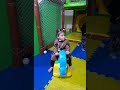 يلا نفرح يلا نعيش 