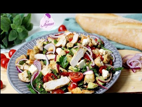 Video: Hähnchenfiletsalat Mit Pinienkernen