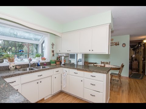 9607 Palmer Road, Bloomington, MN home video tour