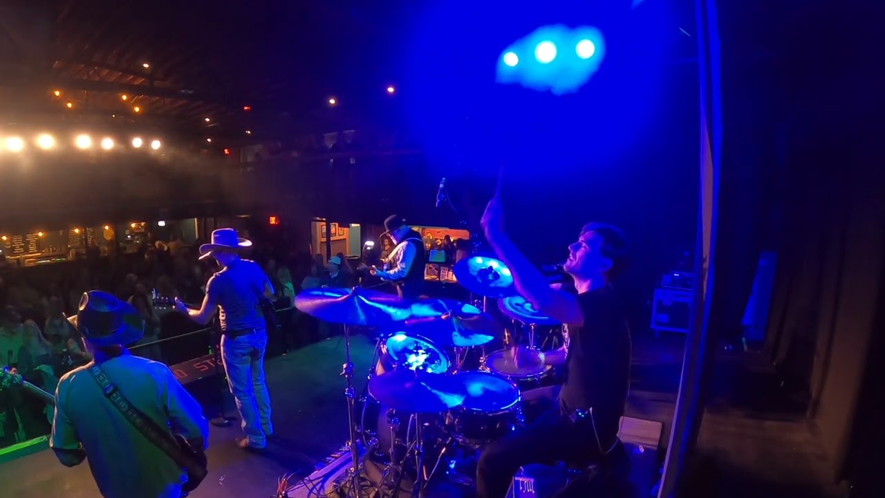 The Nashville Nights Band performs "Rodeo" by Garth Brooks