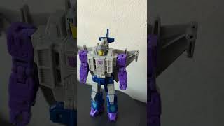 Transformers legacy needlenose short review #transformers #shorts #foryou #shortvideo