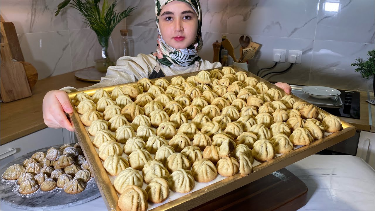 معمول الدقيق سهل وهش ويذوب ذوبان👌