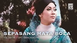 Safitri - Sepasang Mata Bola (Official Lyric Video)  - Durasi: 5:15. 