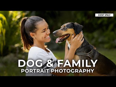 Video: Dog Spectacularly Steal Spotlight Med fotografiranjem svojih ljudi