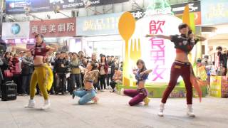 20131116 Today's Angels 飲食男女快閃@西門町誠品116廣場 (紅豆、Katy、Amis、虫虫)