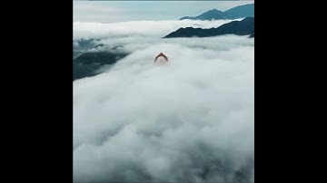 Thumbnail of Shocking! The statue of the Buddha in Donglin Temple appeared in the mist at Lushan Mountain