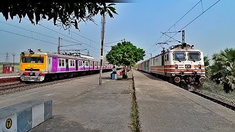 Amazing Premium Trains Parallel Crossing with EMU Local | Howrah-Barddhaman Local meet Duronto Exp