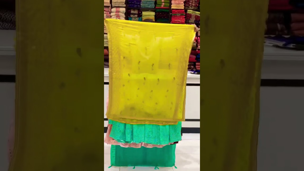 Velvet fashion lIe ,Madina mall , muhaisna 4, 