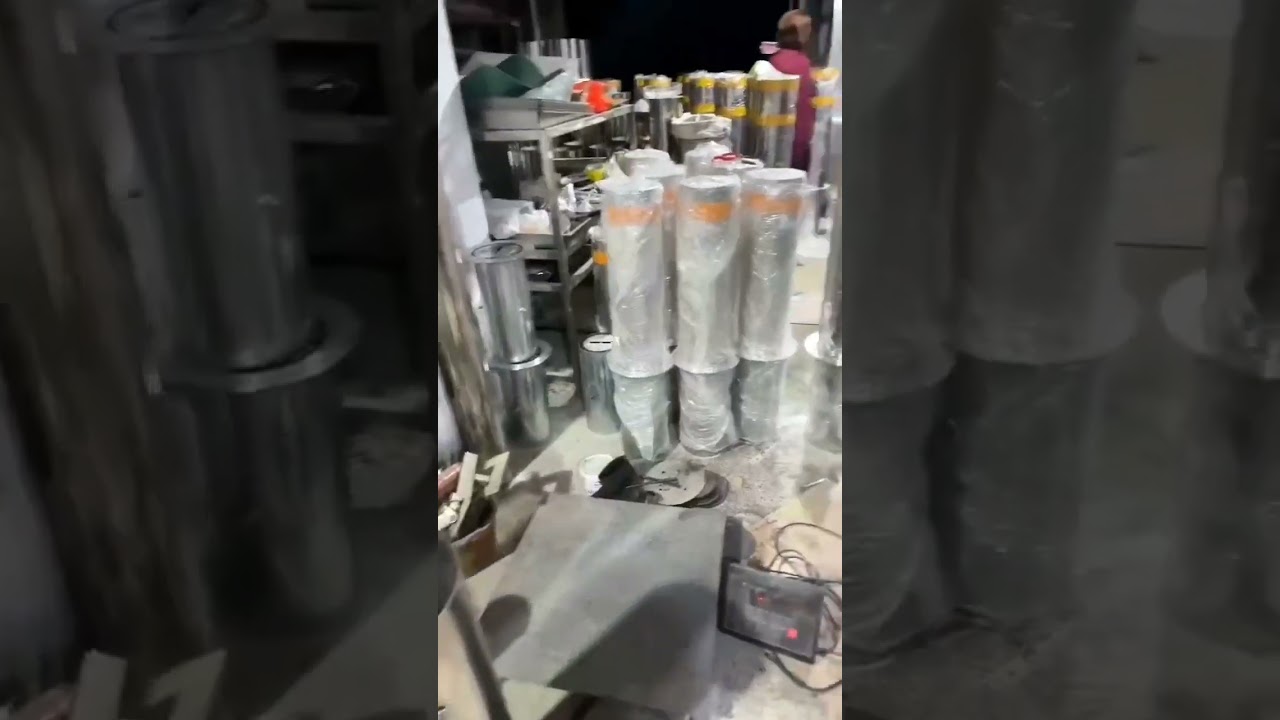 Manual portable movable fix warning bollard factory 