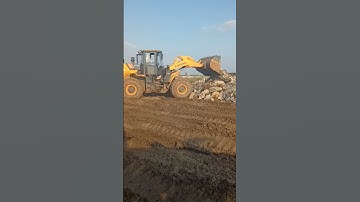 Wheel loader operation short video #shorts #shortvideo #viral #jcb #wheelloader