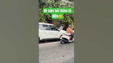 Tình huống xe VF5 tông đổ tủ điện #vf5 #giaothong