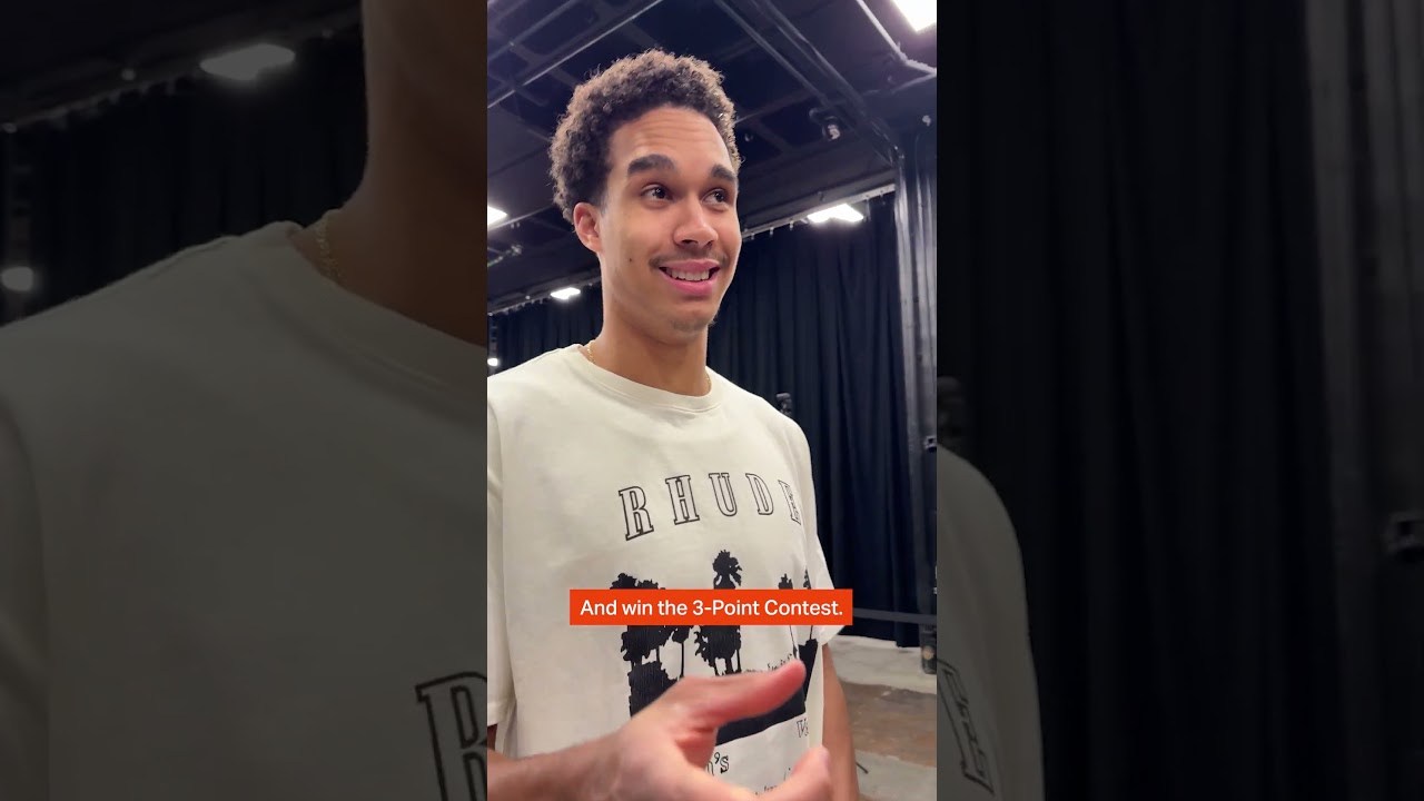 Book's headed to All-Star so of course the guys had to wish him good luck 🫡 