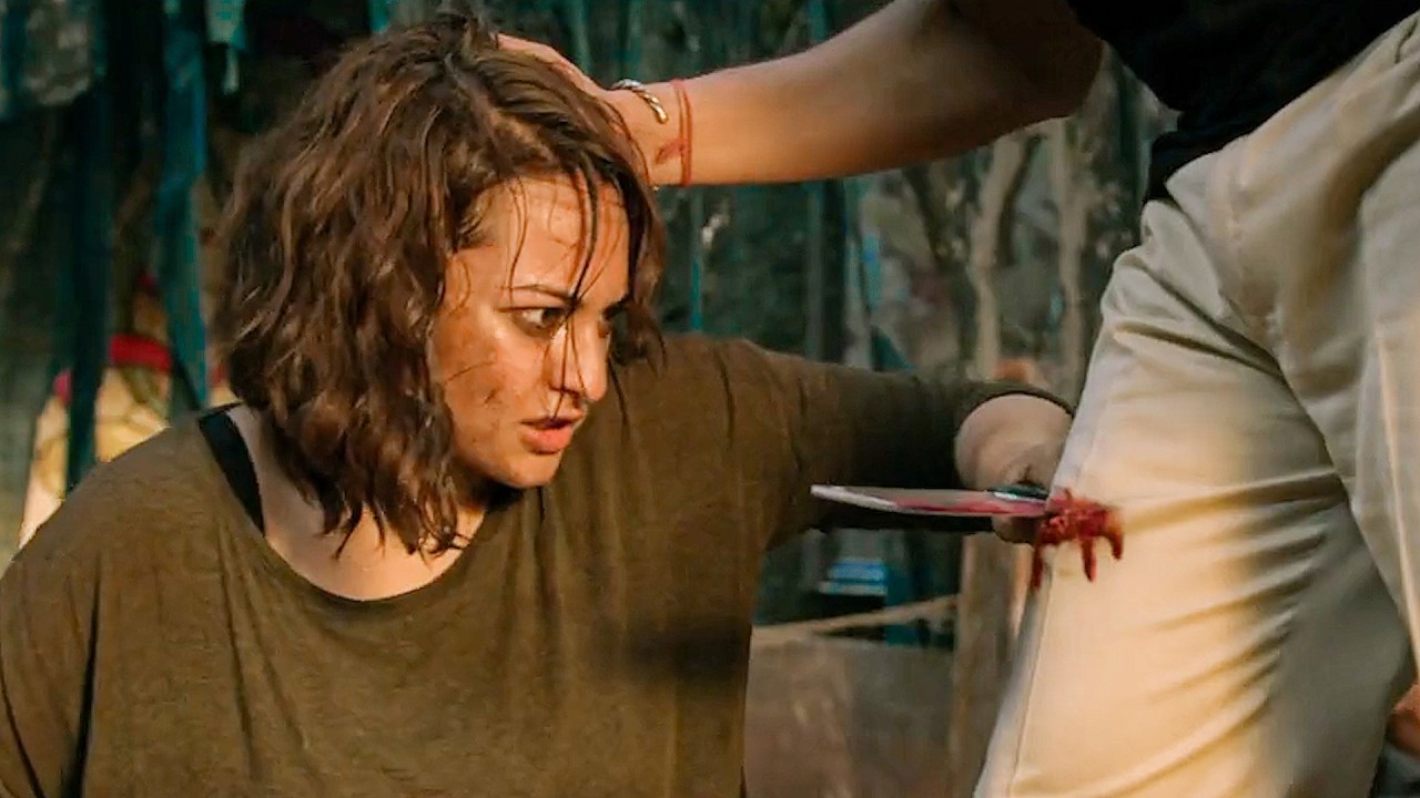 لأنها غلبانه ويتيمه الشرطه قررت تلبسها قضية قتل كبيره ميعرفوش إنها محترفة فنون قتاليه وهتندمهم كلهم