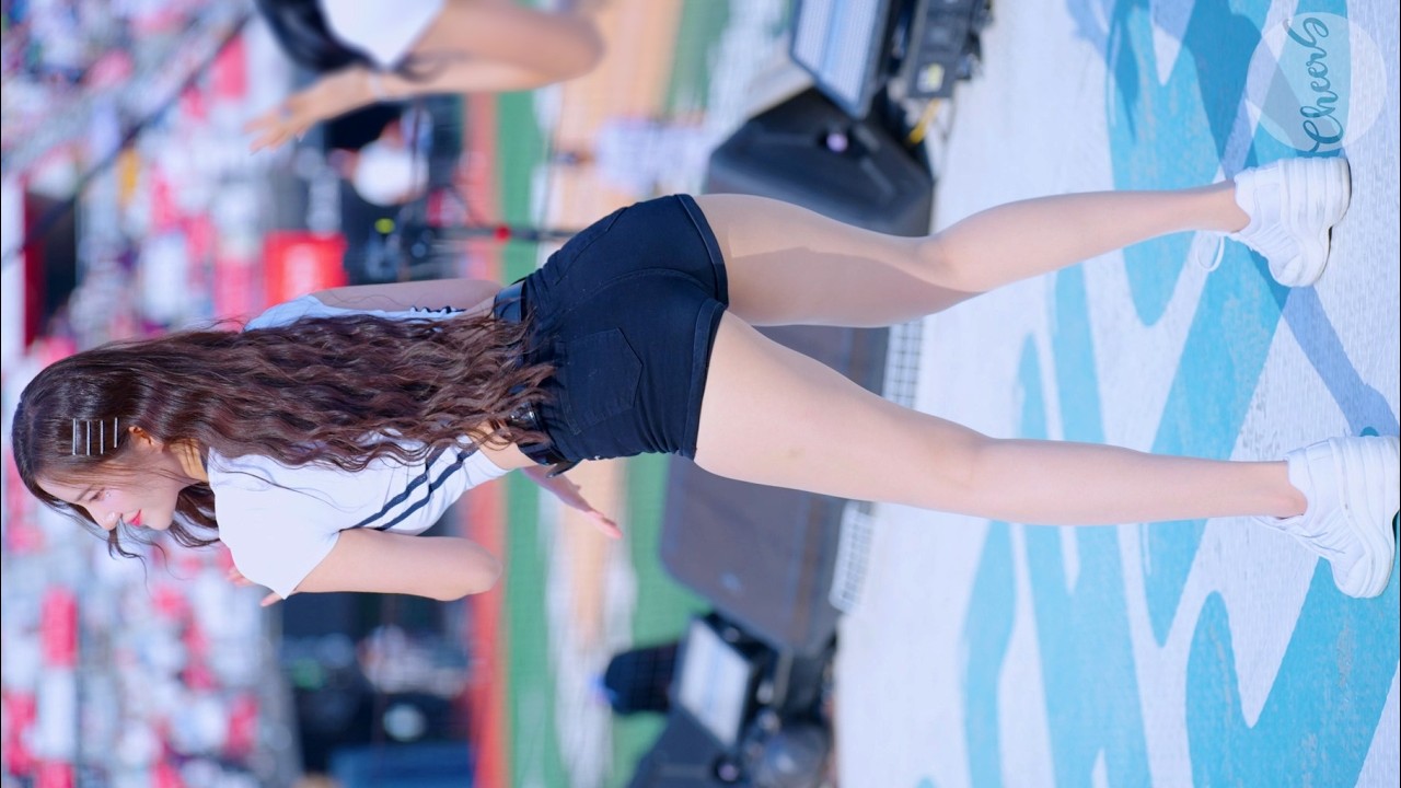 [4K] HANDS UP 김해리 치어리더 직캠 Kim HaeRi Cheerleader 250511