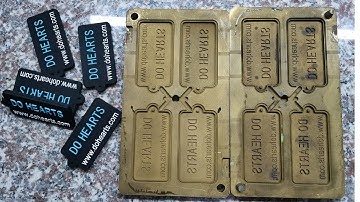 soft pvc rubber keychain making machine