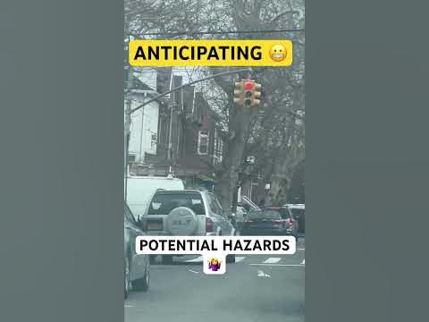 FAIL TO ANTICIPATE POTENTIAL HAZARDS USE CAUTIONS!🤷‍♀️ #drivingcourse #