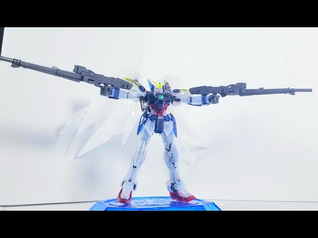 RG 1/144 Wing Gundam Zero E.W. [Clear Color] - YouTube