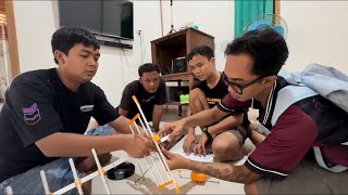 Help Lek Install An Antenna On His New Tv