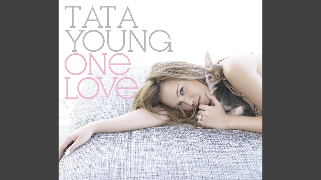 ปกเพลง บ้านเดียวกัน — TATA YOUNG