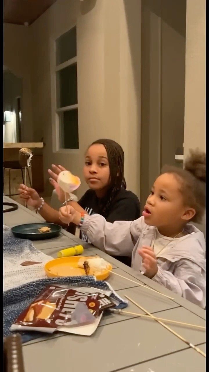 #JasonDeruloTV // Smores! #GotPermissionToPost From @TheRushFam #JalebiBaby