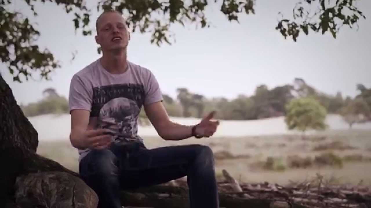 Huil Niet Meer - Johnny Van Veldhoven