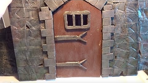 Action Figure Diorama Tutorial - Castle/Dungeon/Cellar Door