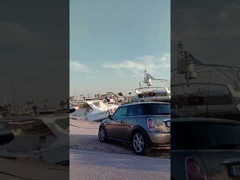 Yacht Port marina