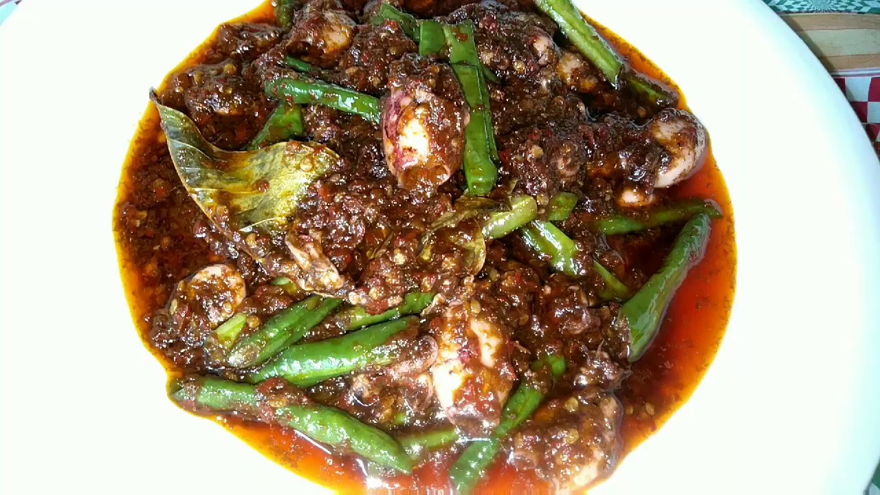 RESEP MASAK CUMI TINTA HITAM PEDAS #DIRUMAHAJA - YouTube