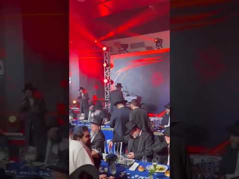 חזן בני חביבי בפריז 🇫🇷80 שנה לישיבת אקס-לה-בן עם רובי בנט ותזמורתו